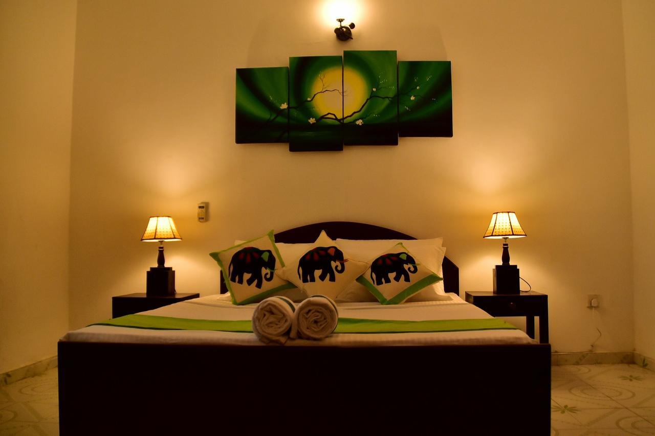 Sky Transit Hotel Katunayaka Luaran gambar